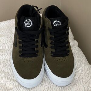 Vans Men's Green and Black Sneakers